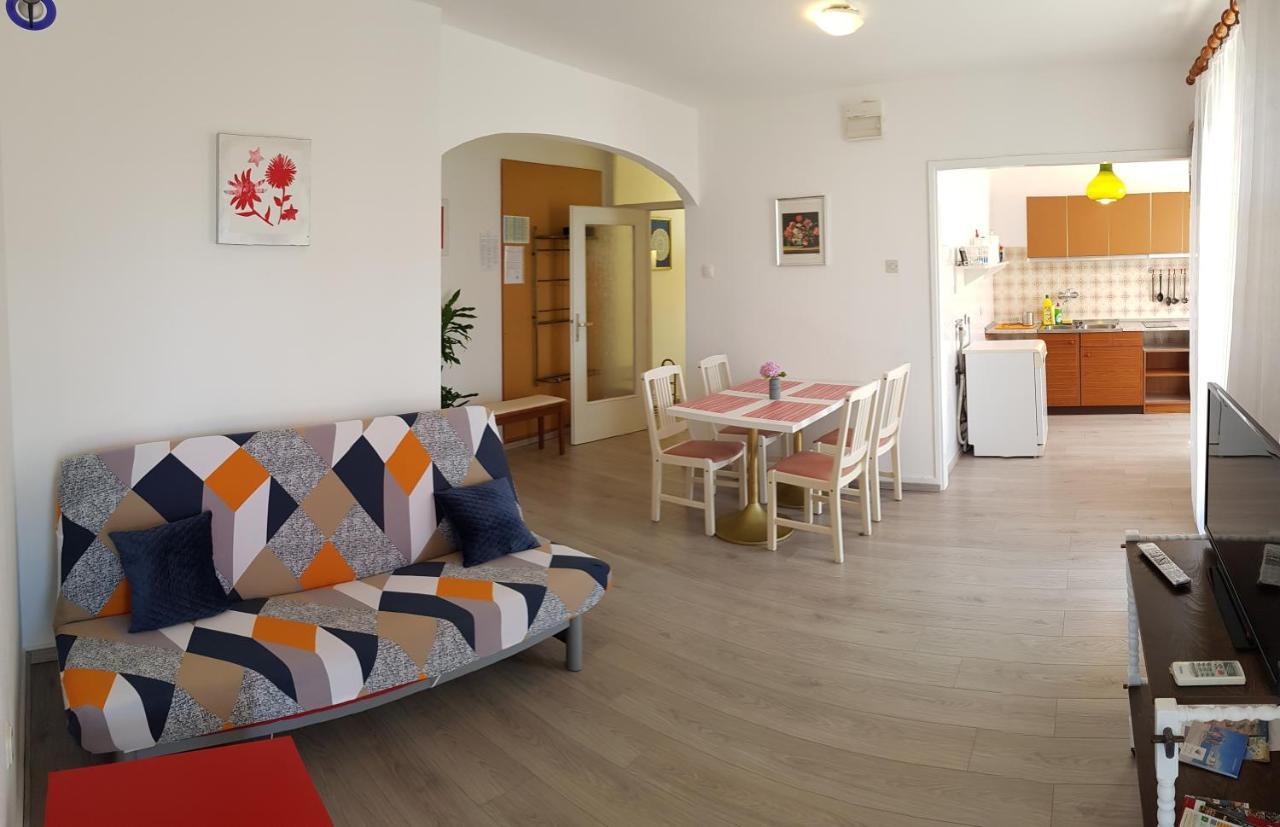 Apartments Lori Poreč Exterior foto